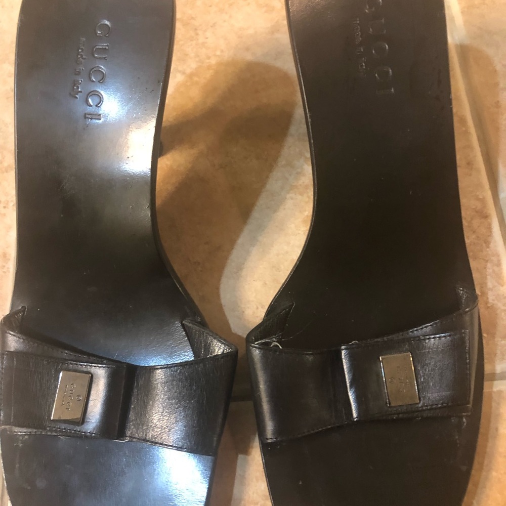 The BEST Gucci sandal/ slide ever made